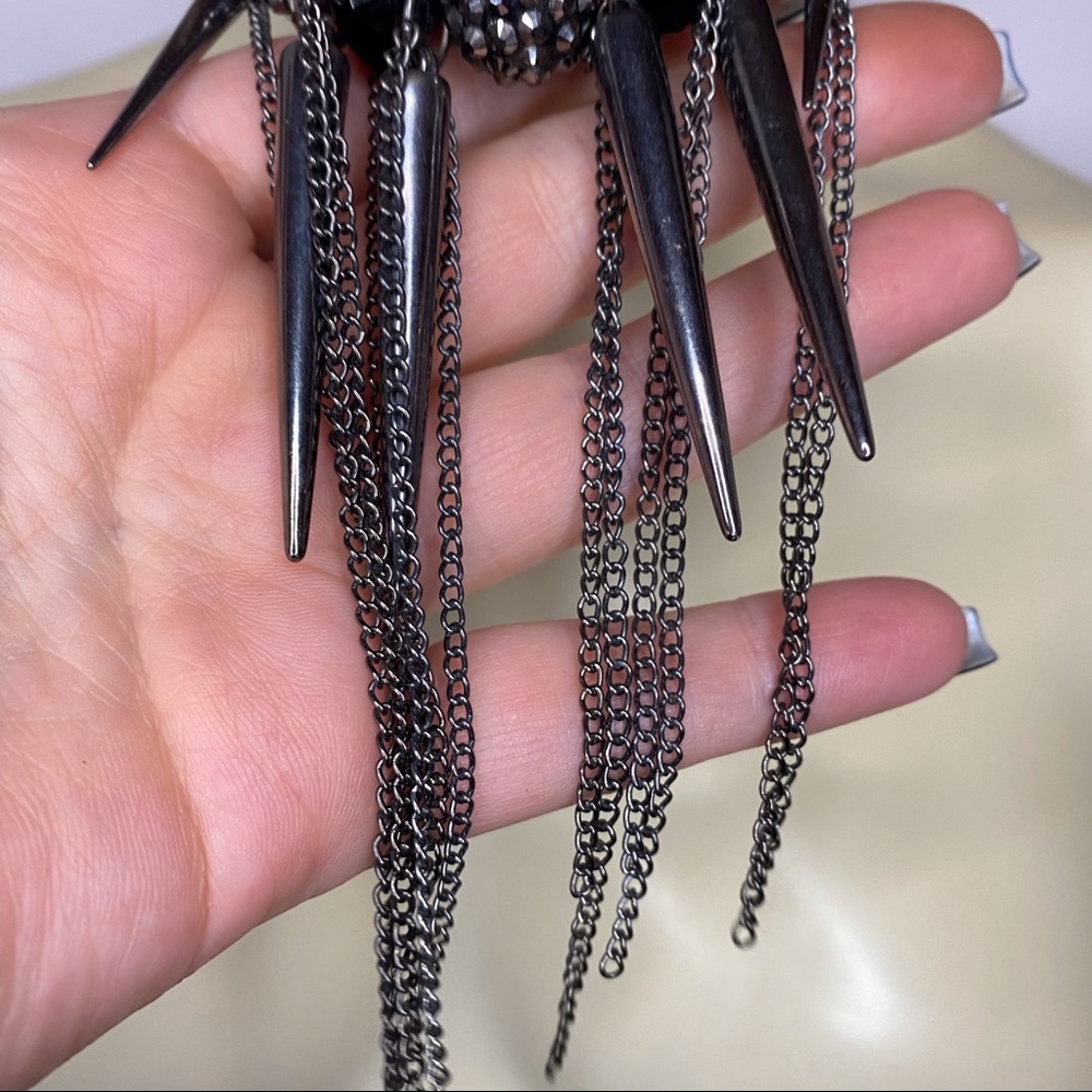 ❌ SOLD ❌ nordstrom black spike crystal necklace - Picture 4 of 6
